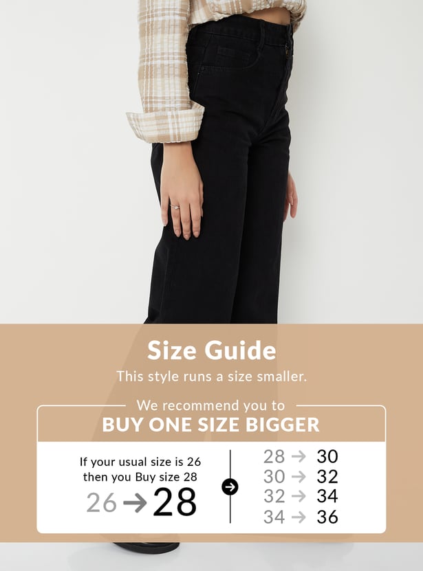 Women Solid Mid Rise Jeans