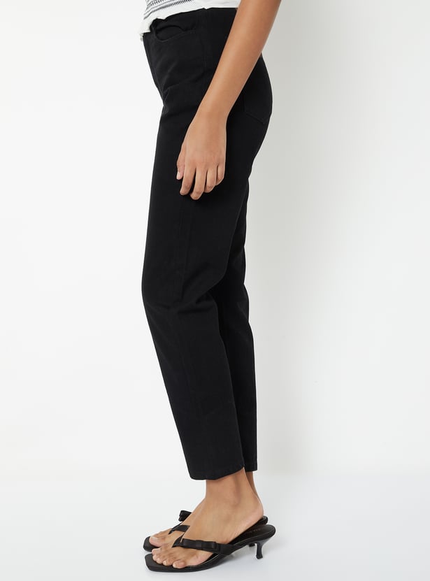 Women Solid Mom Fit Jeans
