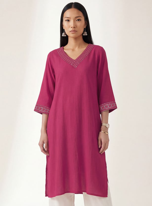 Women Embroidered Straight Kurta