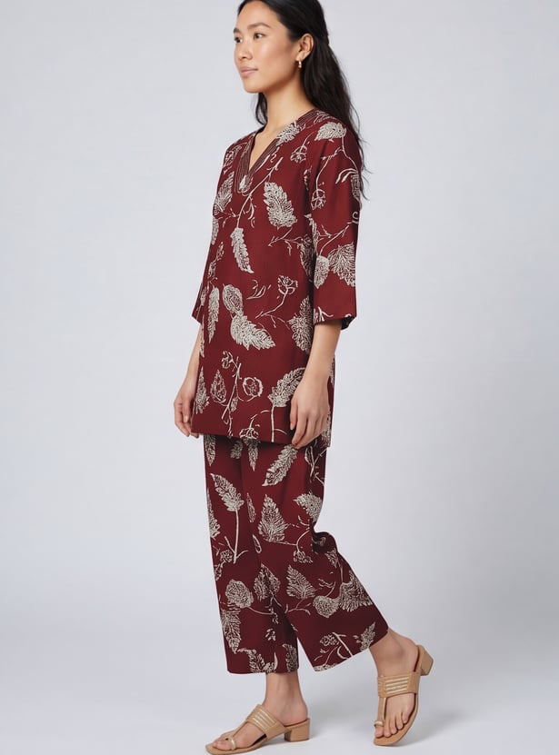 Women Printed Straight Kurta Set