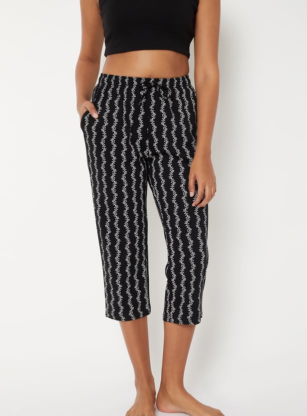 Women Printed Capris