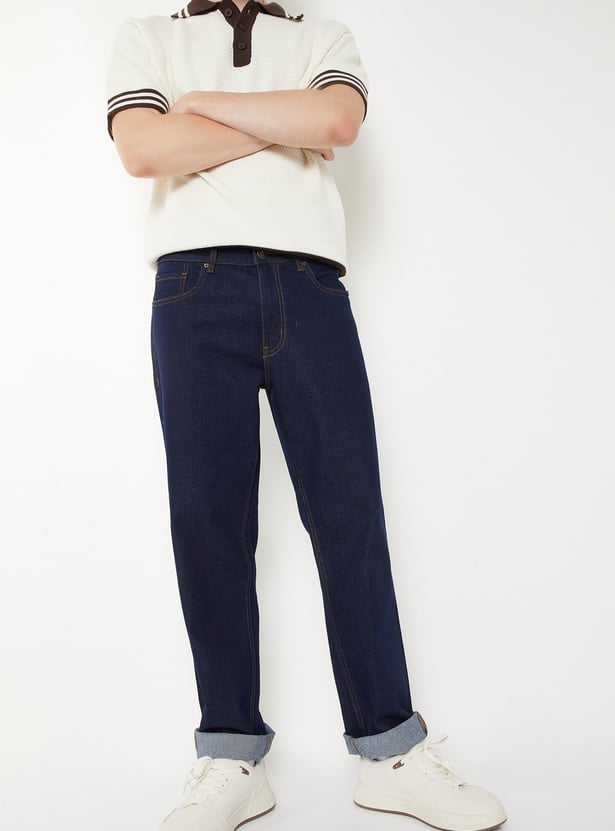 Men Solid Straight Fit Jeans