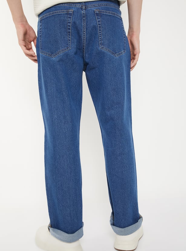 Men Washed Straight Fit Jeans