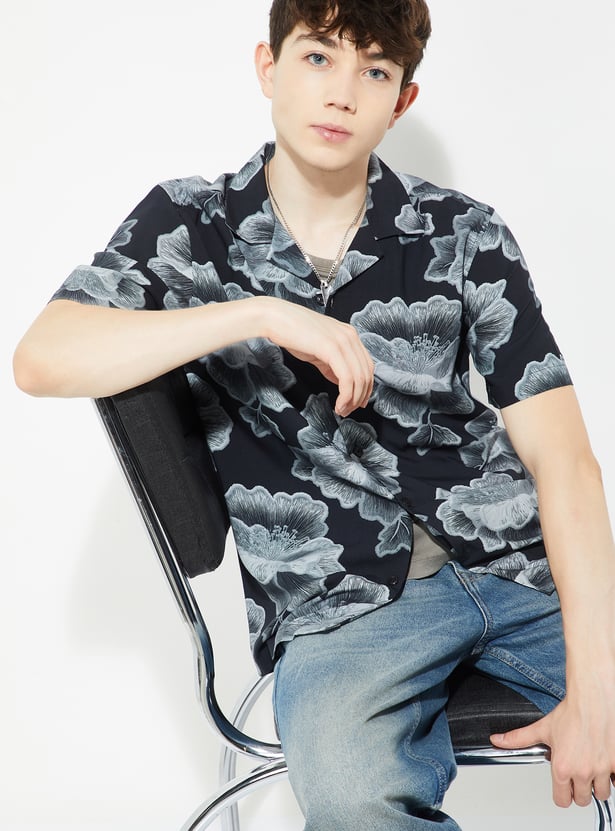 URB_N Men Printed Shirt