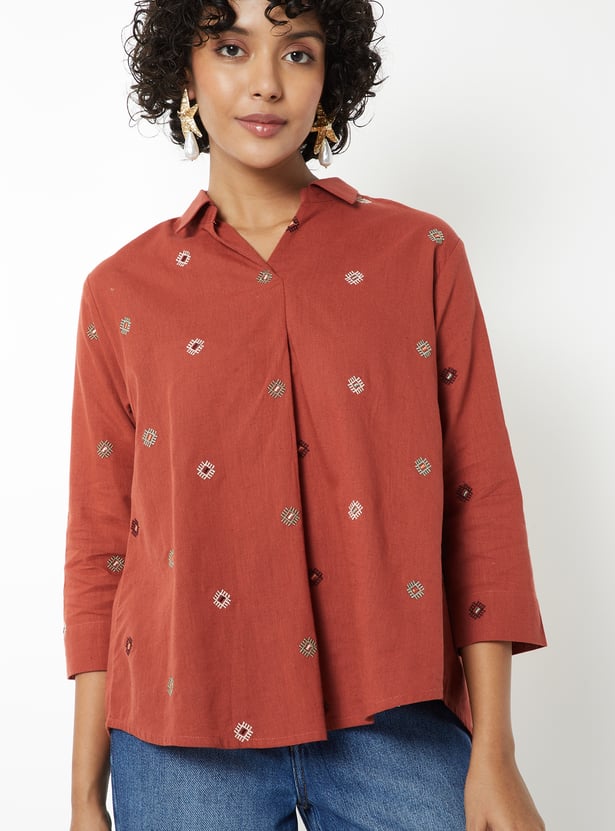 Women Embroidered Tunic