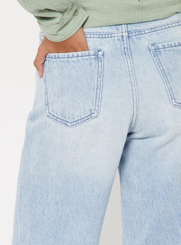 Women Light Wash Wide-Leg Jeans
