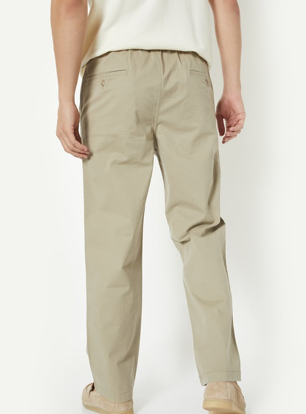 Men Solid Regular Fit Trousers
