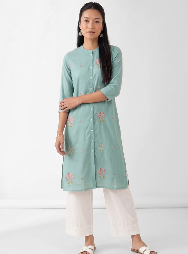 Women Embroidered Straight Kurta