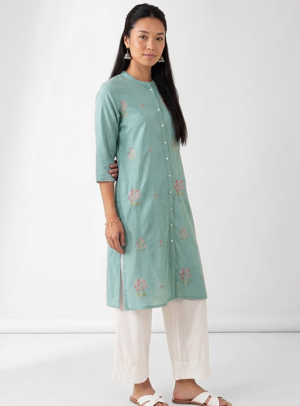 Women Embroidered Straight Kurta