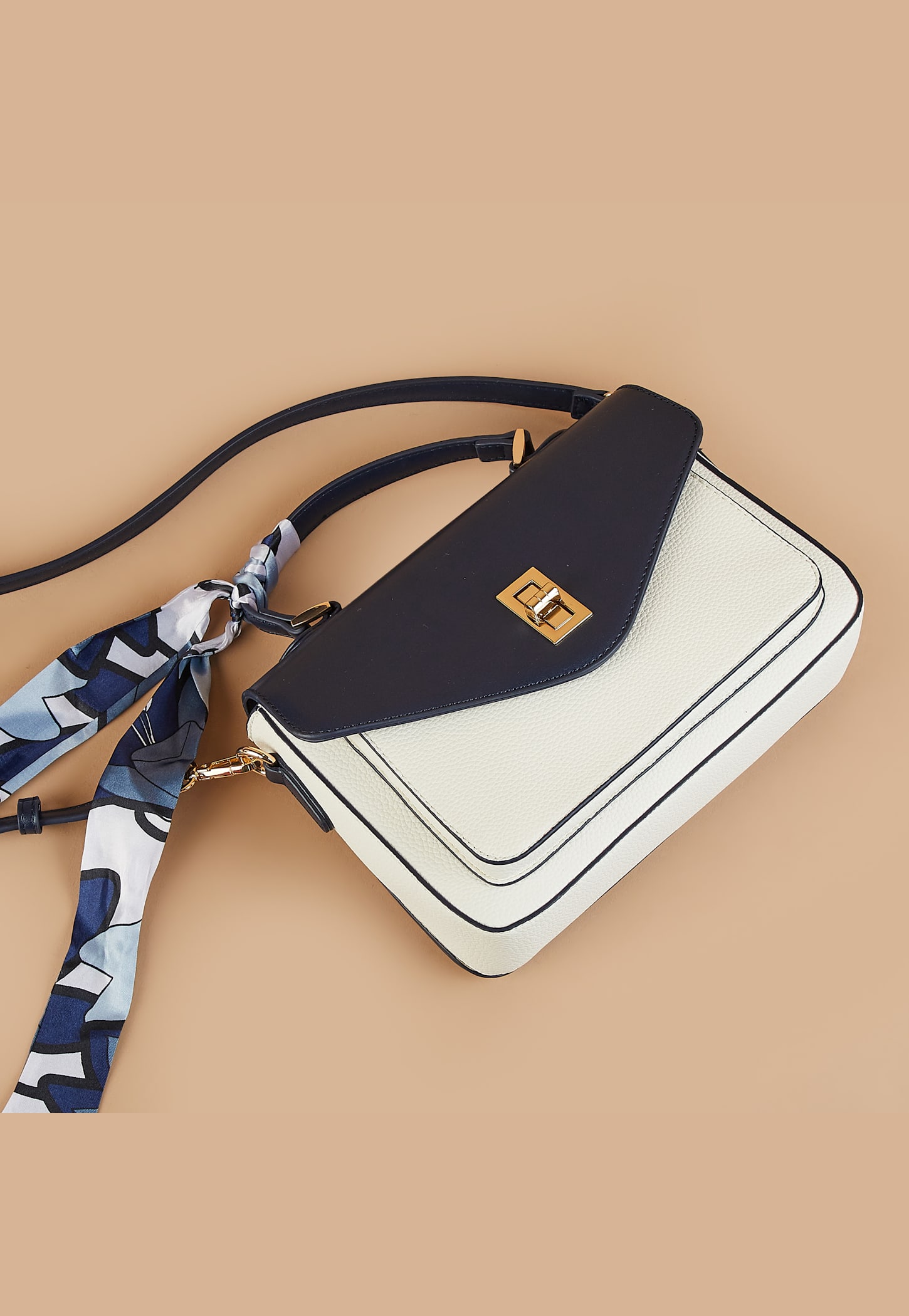 GINGER Colourblocked Satchel Bag-picture-35