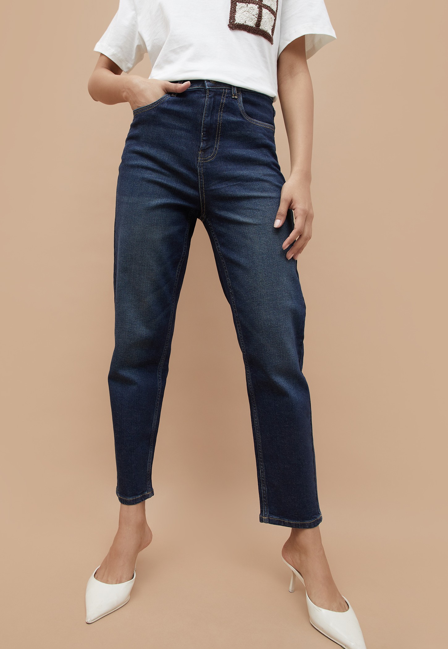 FAME FOREVER Tinted Mom Fit Jeans-picture-32