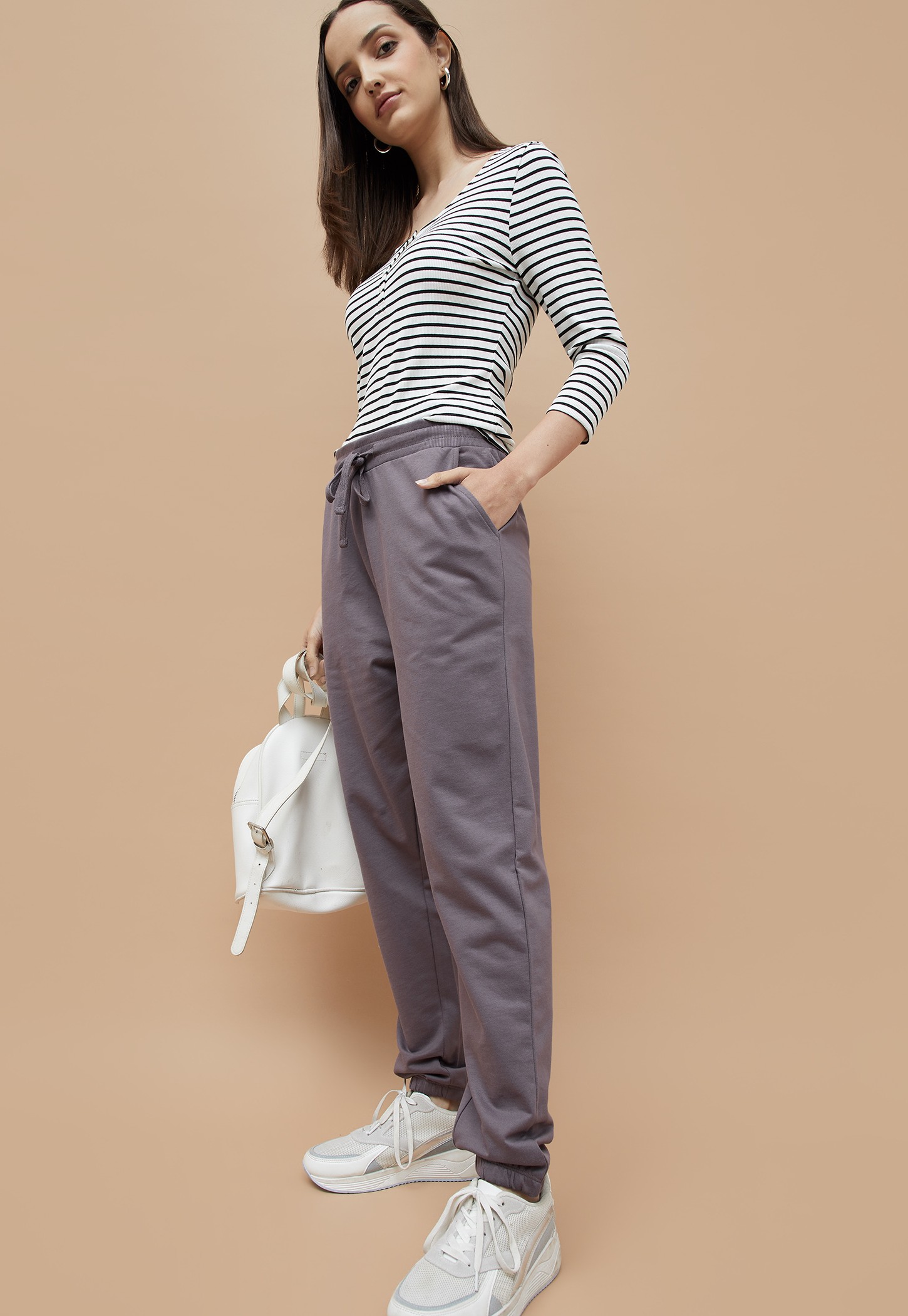FAME FOREVER Solid Elasticated Joggers-picture-12