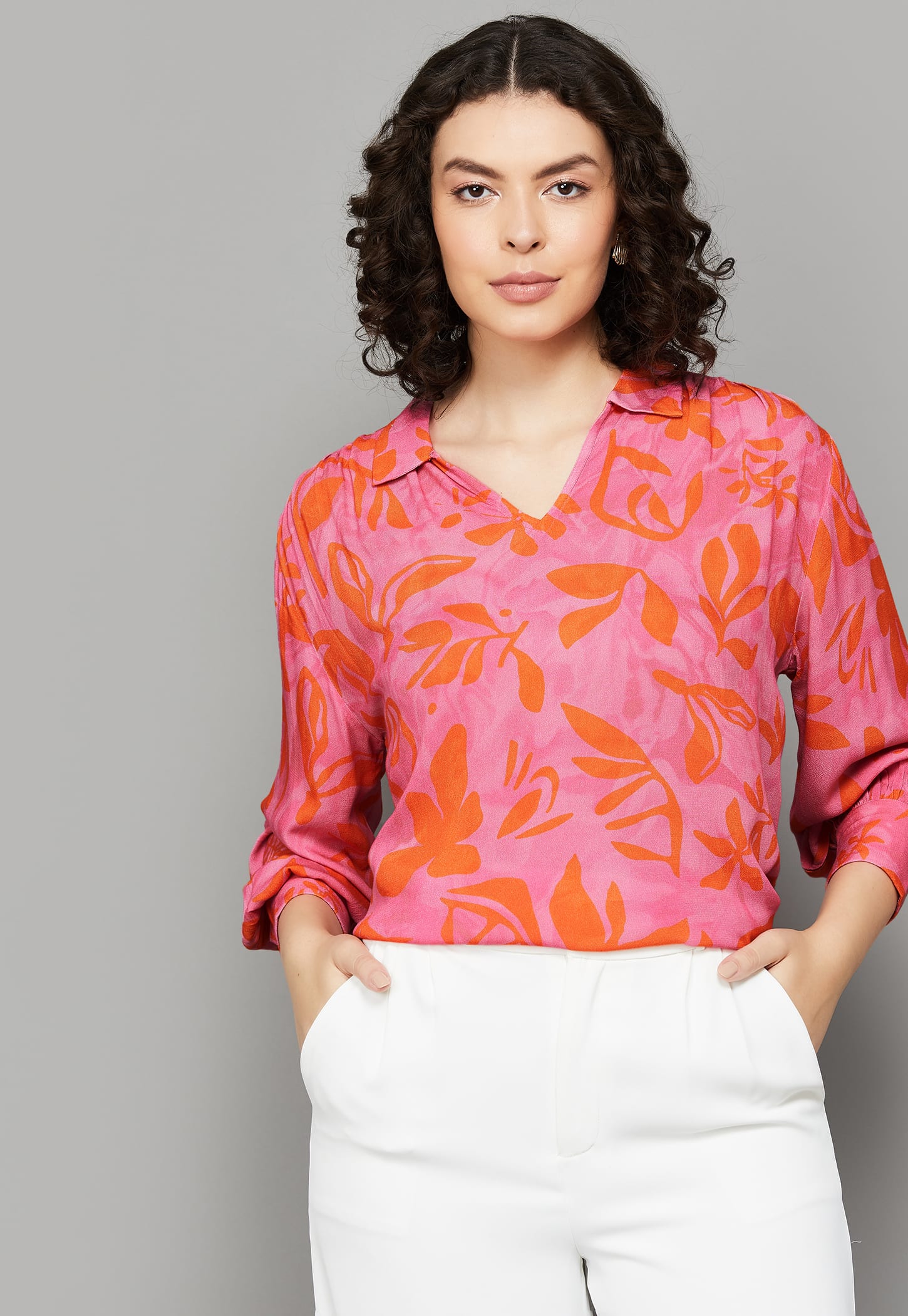 AND Printed Collared Top-picture-51