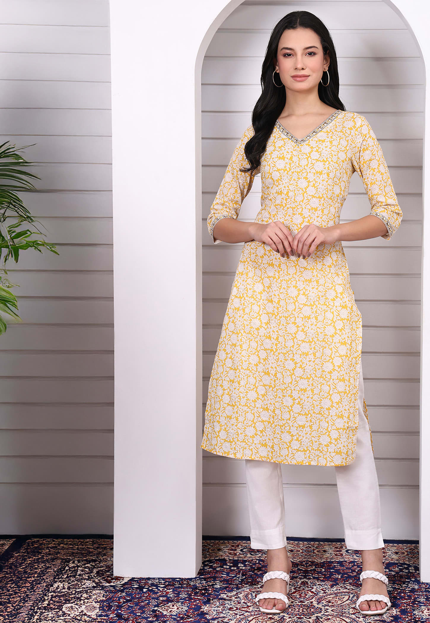 AURELIA Floral Print Straight Kurta.-image-42