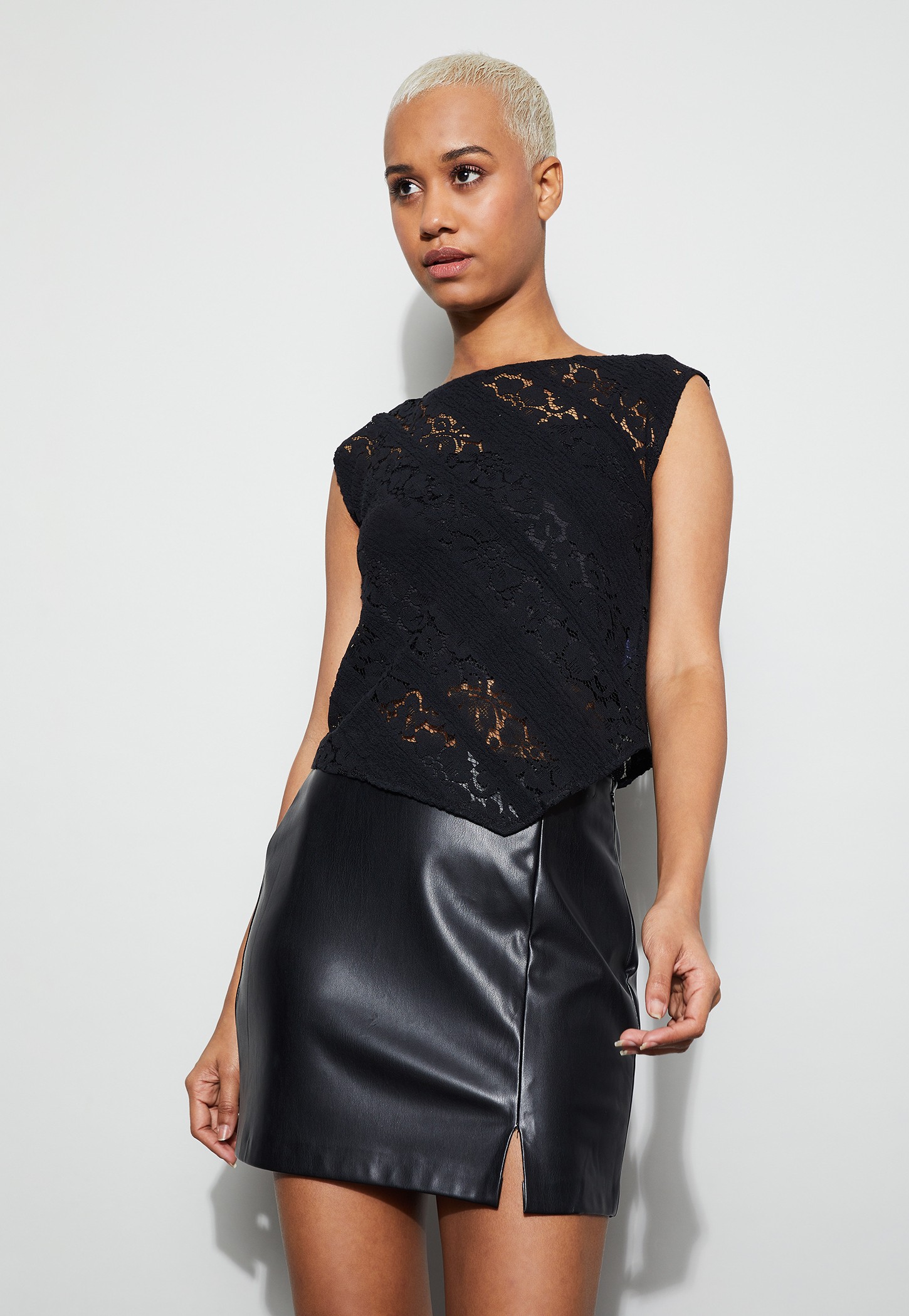 GINGER Lace Asymmetric Top-picture-25