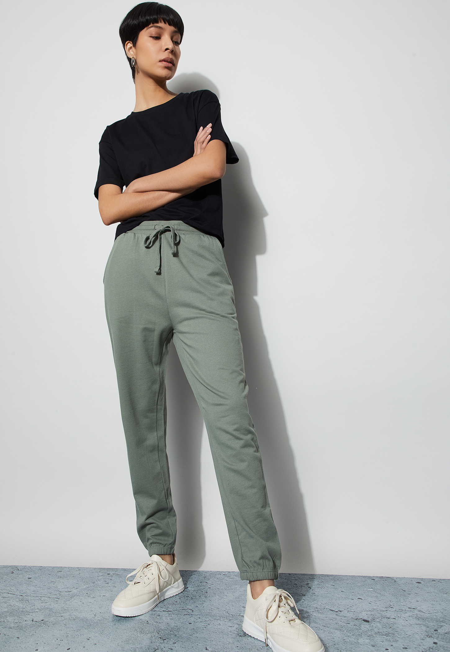 FAME FOREVER Knit Joggers-picture-16
