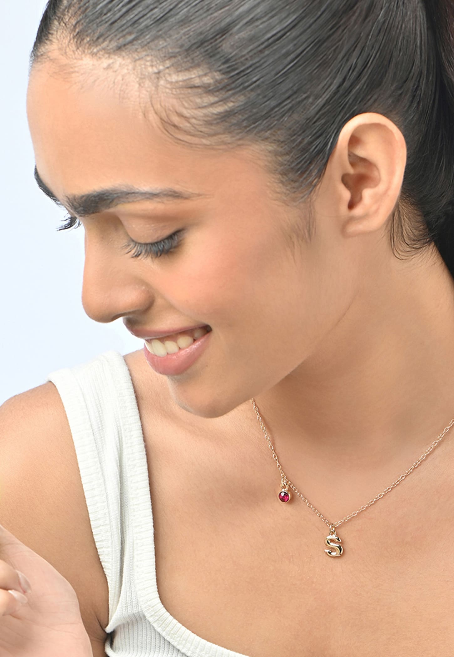 TONIQ Alphabet Pendant Necklace-picture-10