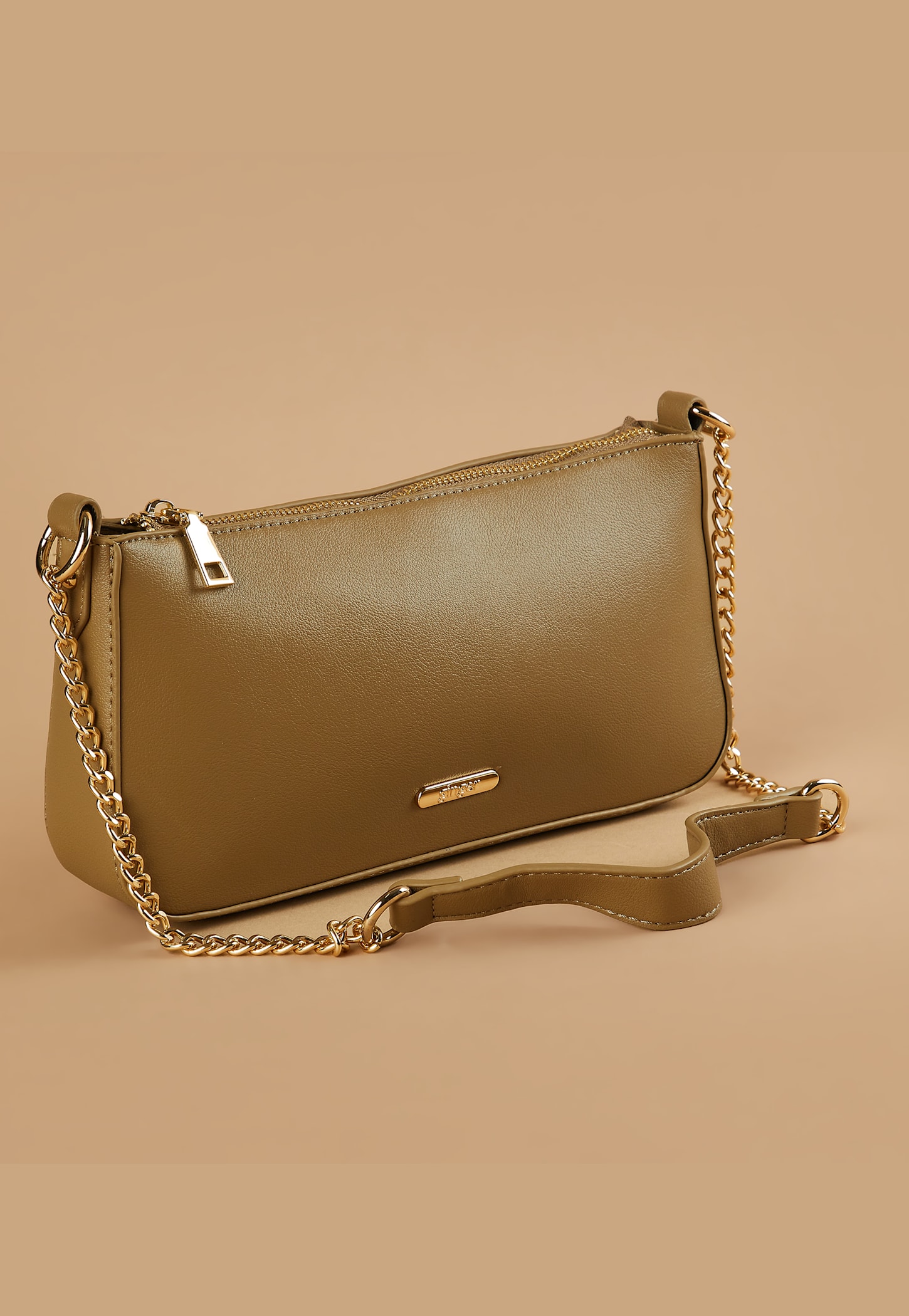 GINGER Solid Sling Bag