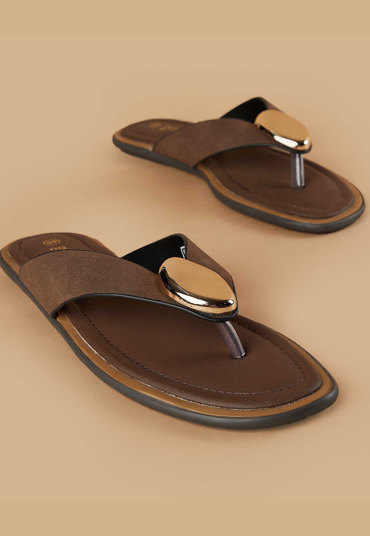 GINGER Metal Accent V-Strap Flats-picture-18