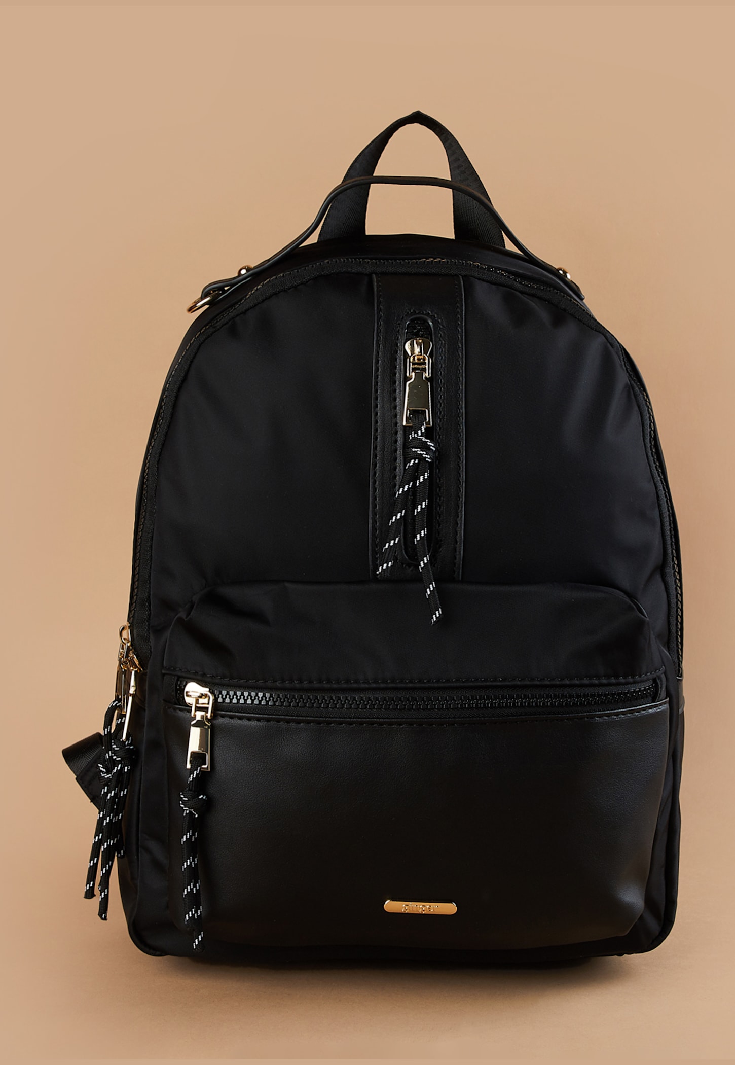 GINGER Solid Backpack
