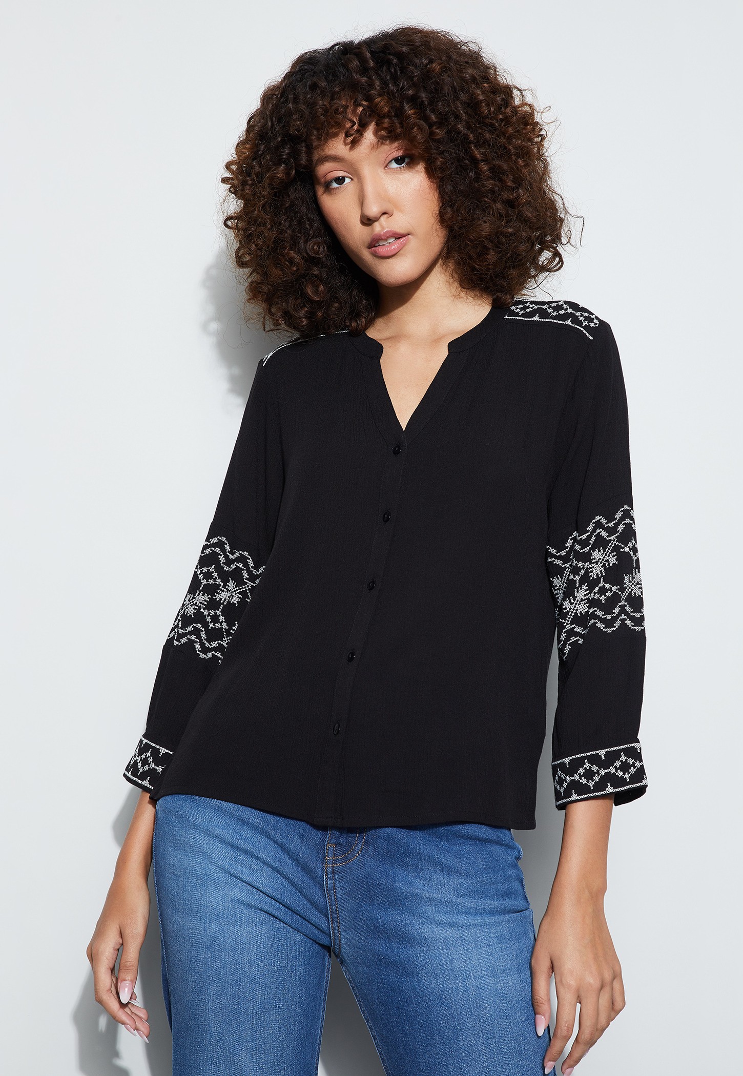 FAME FOREVER Embroidered Top-picture-22