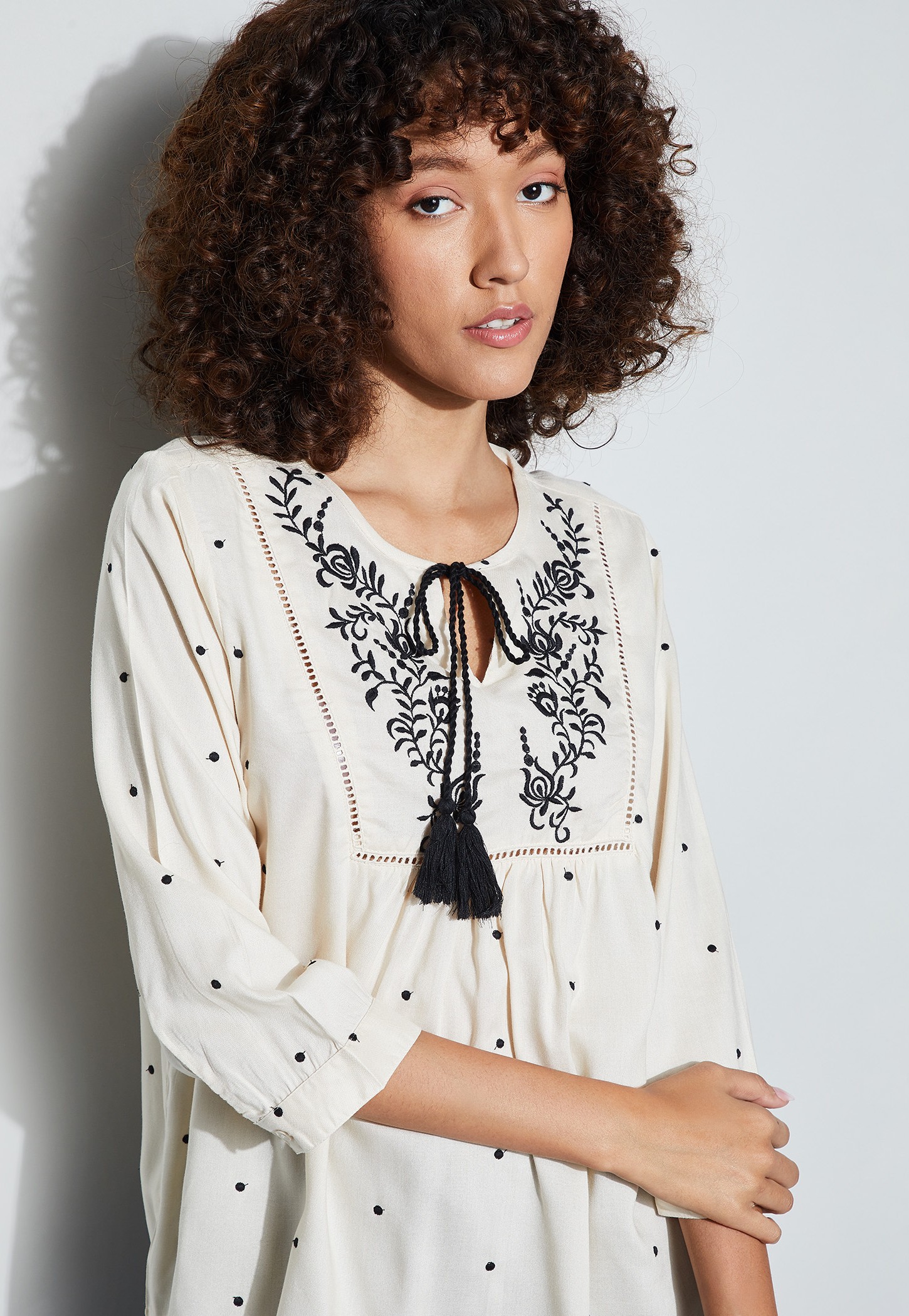 FAME FOREVER Embroidered Top-picture-26