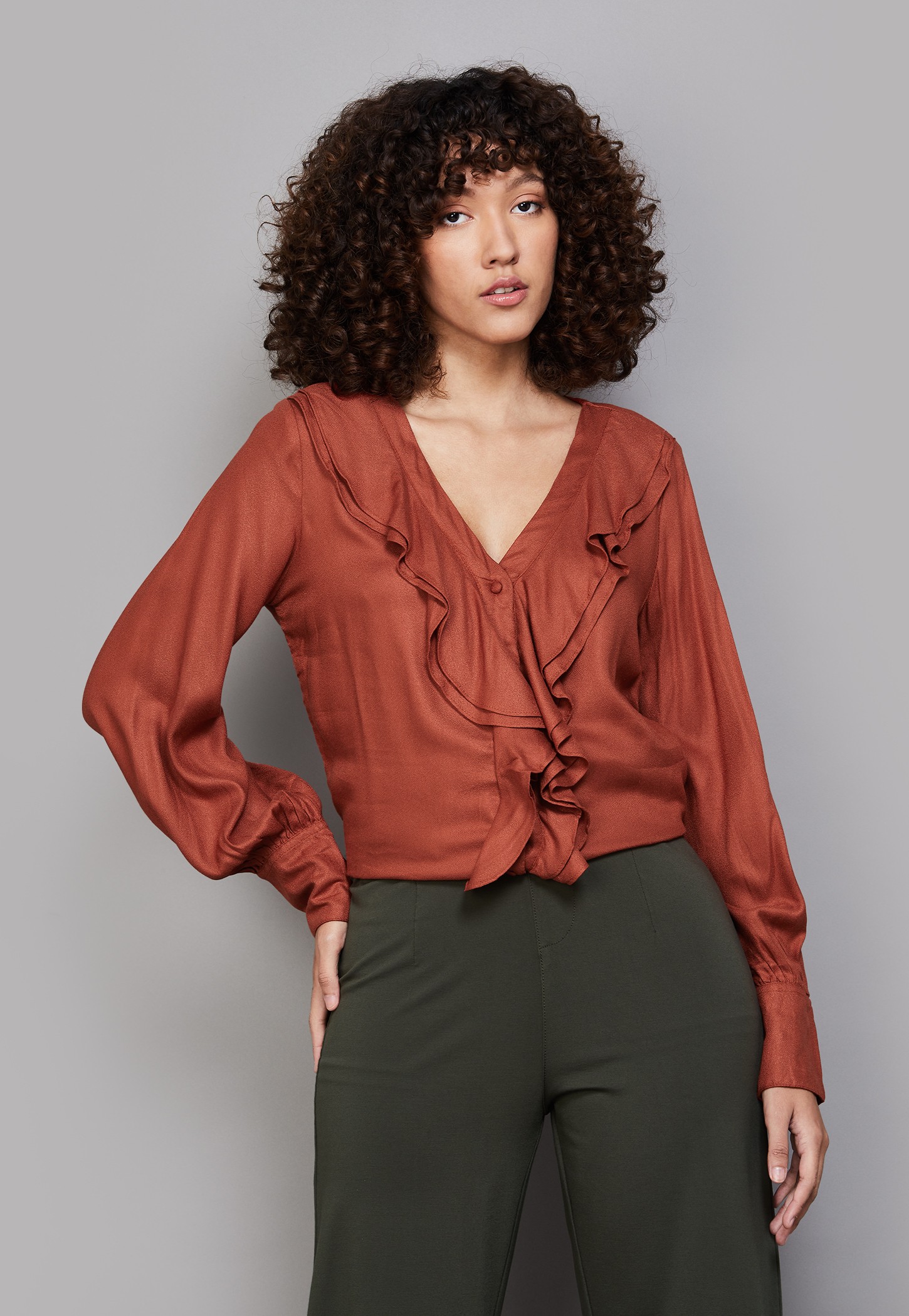 AND Solid V-Neck Casual Top-picture-43
