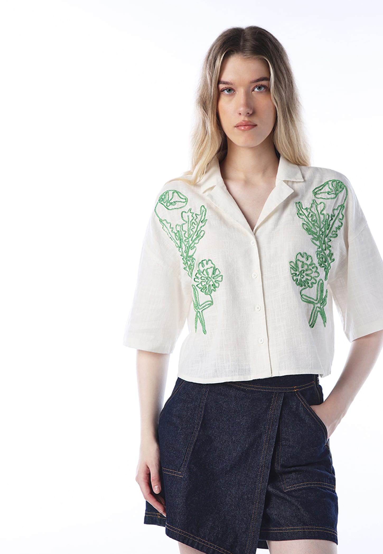 ONLY Embroidered Shirt-picture-13
