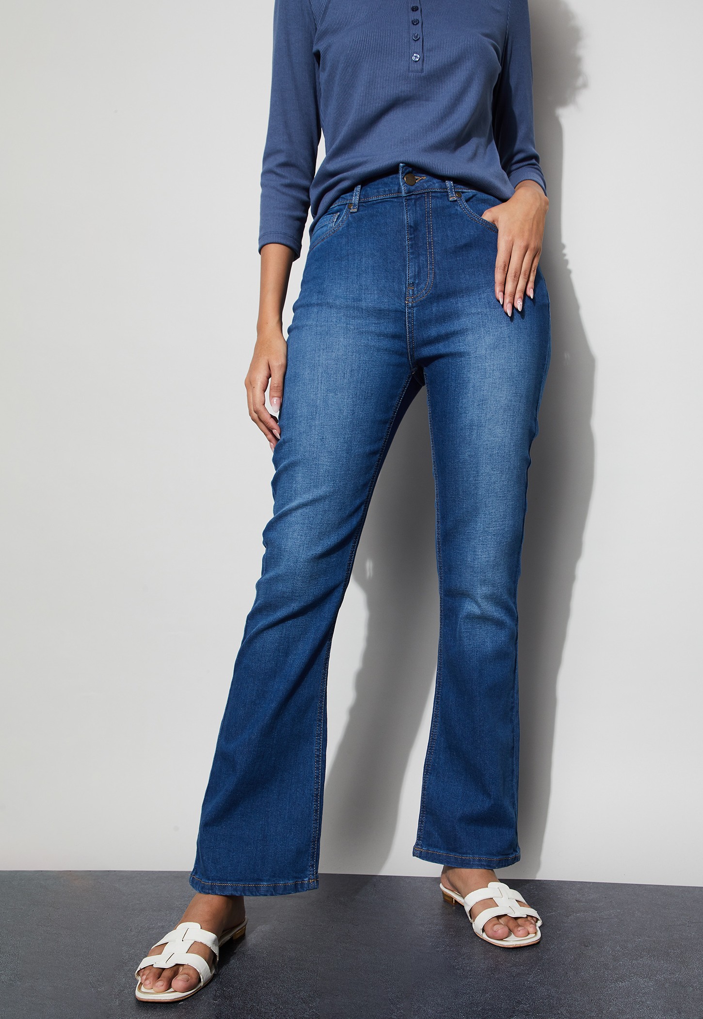 FAME FOREVER Washed Bootcut Jeans-picture-36