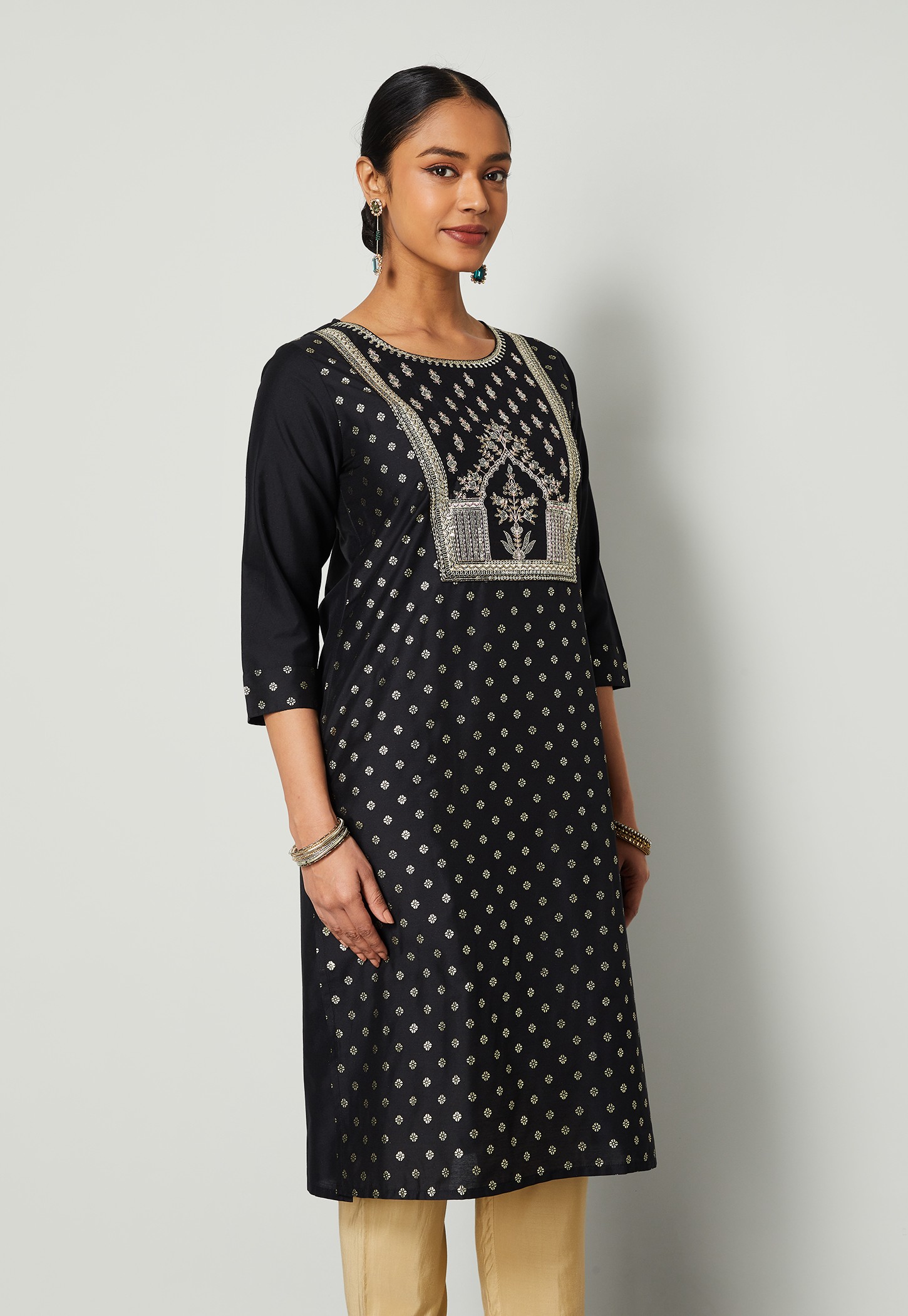 MELANGE Embroidered Straight Kurta-picture-35