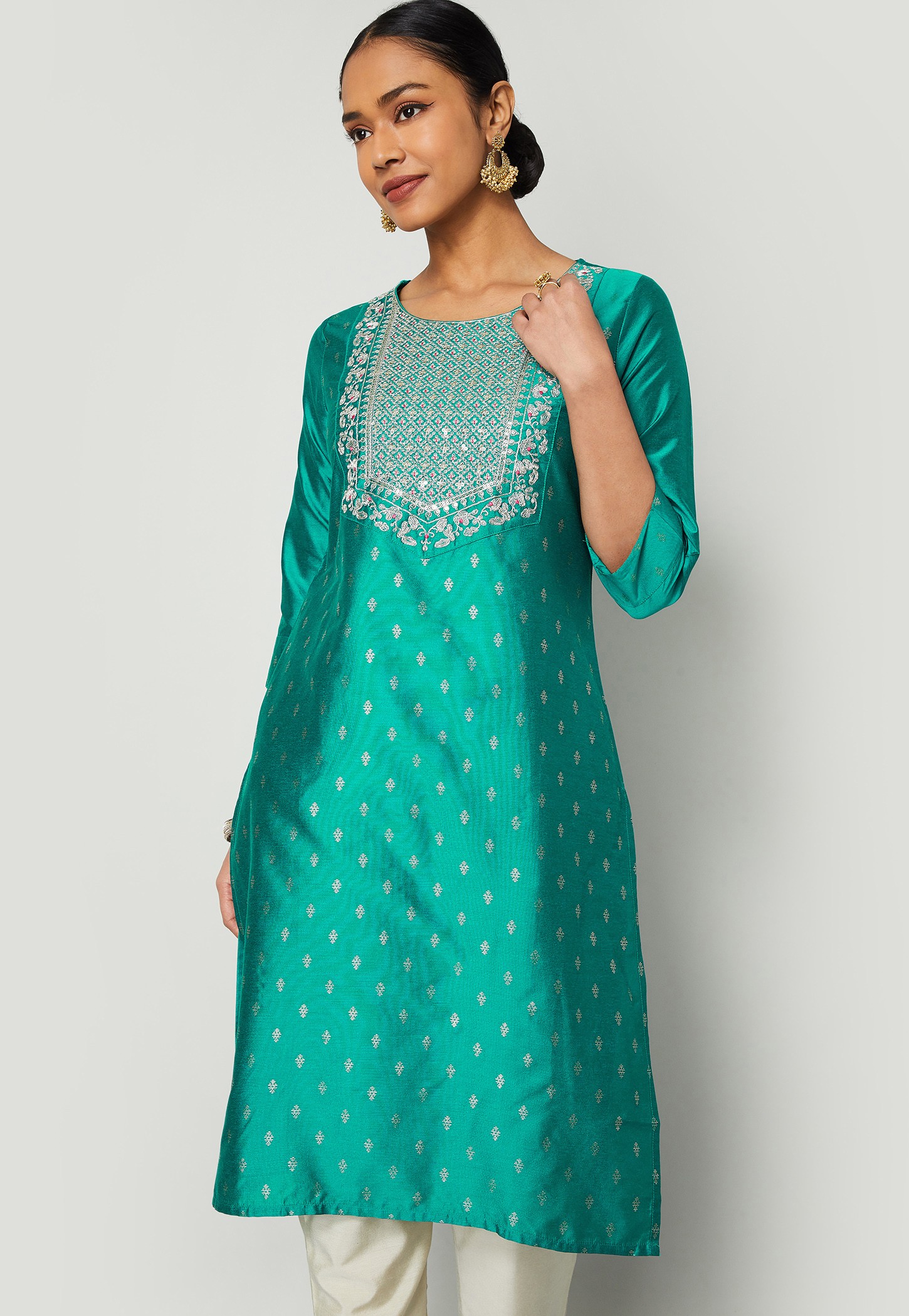 MELANGE Embroidered Straight Kurta-picture-10