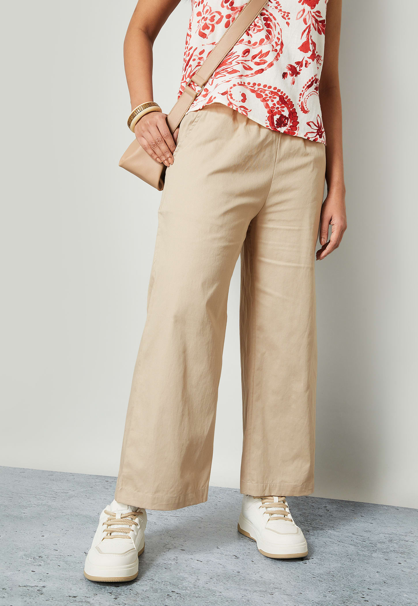 COLOUR ME Solid Paperbag Waist Wide Leg Trousers-picture-30