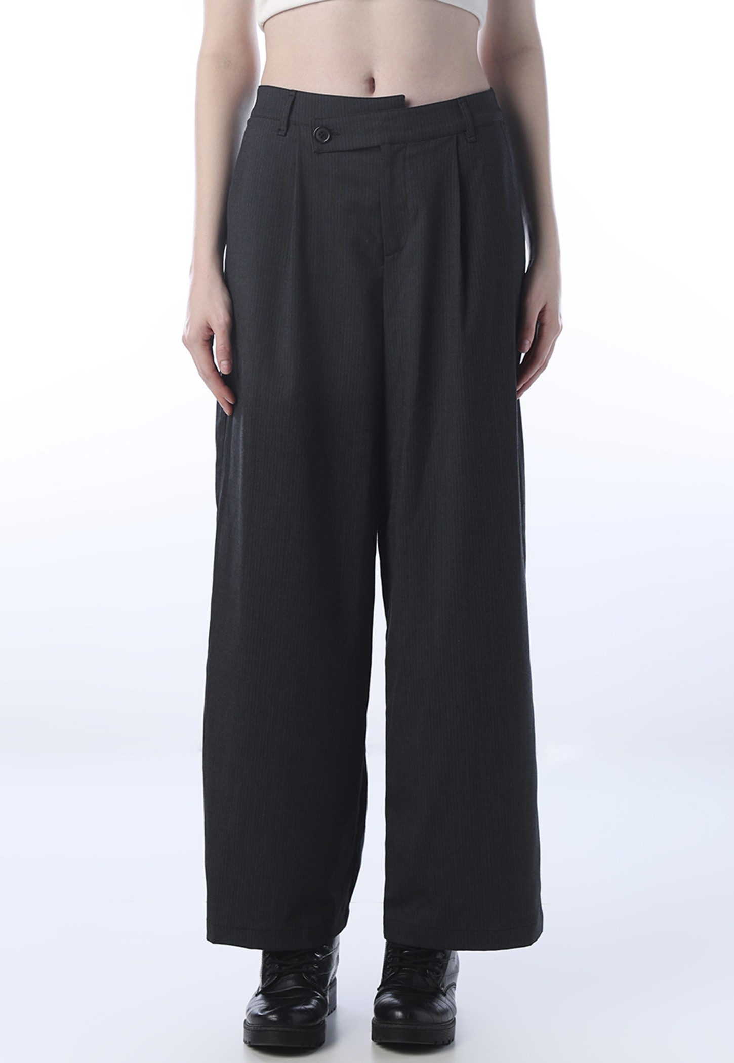 ONLY Striped Pleated Flared Trousers-picture-17