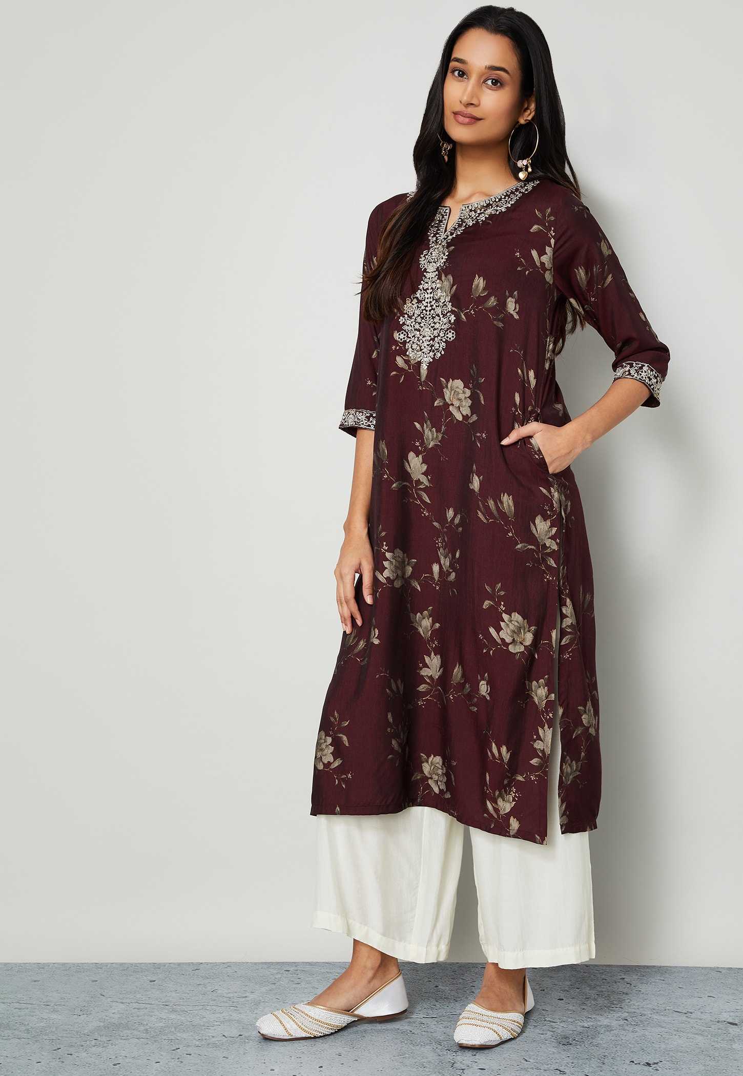 MELANGE Embroidered Straight Kurta-picture-20
