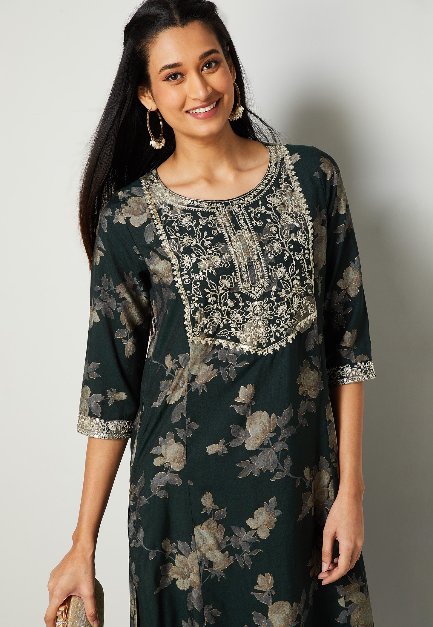 MELANGE Floral Embroidered Round Neck 3/4th Sleeves Kurta-image-10