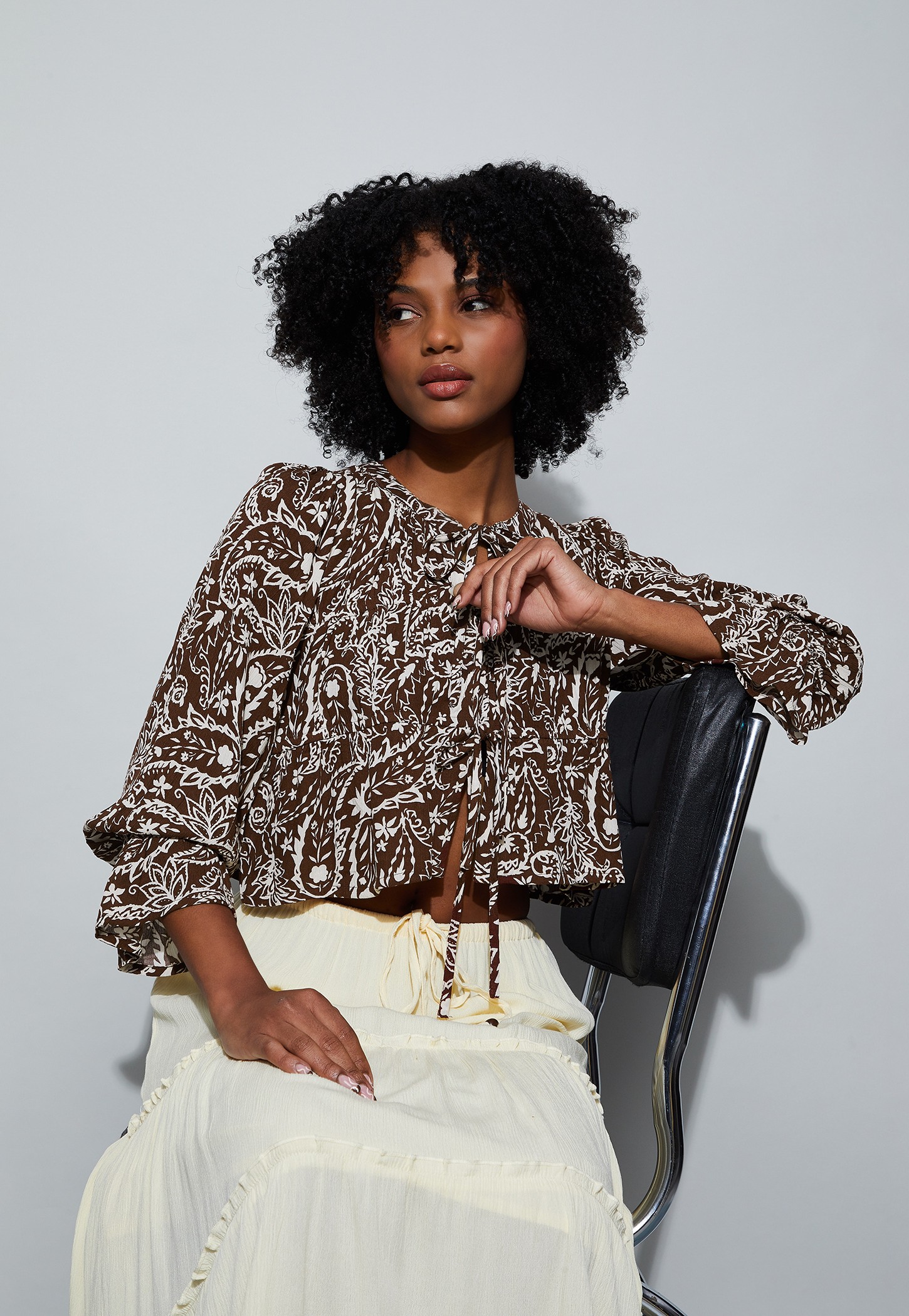 GINGER Floral Print Tie-Up Crop Top-picture-31