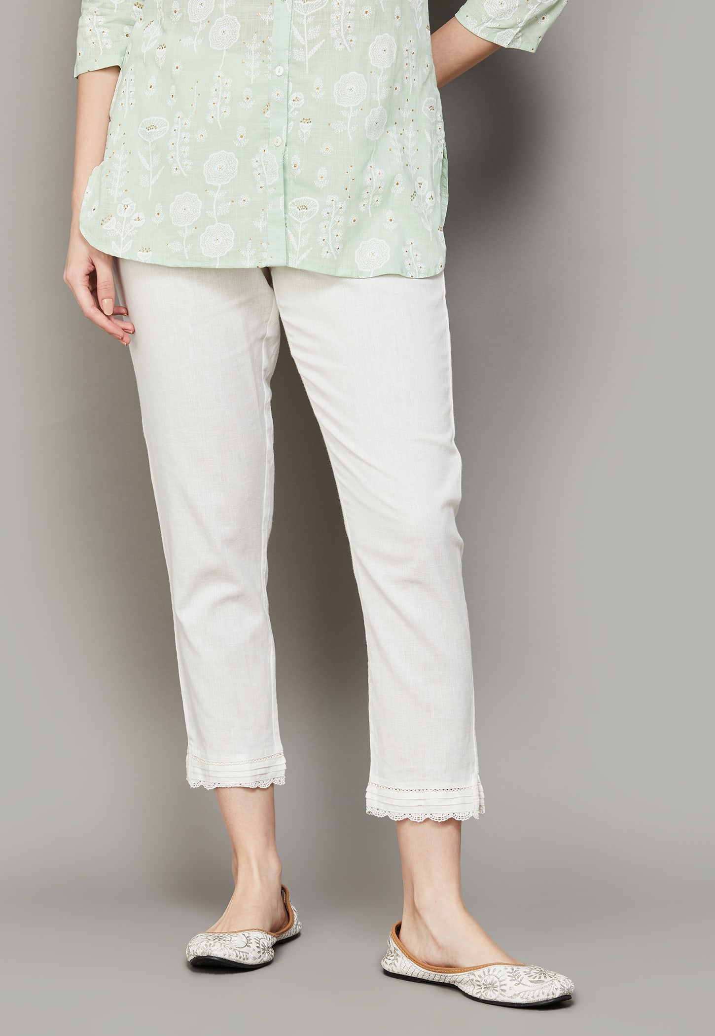 W Solid Straight Pants-picture-37