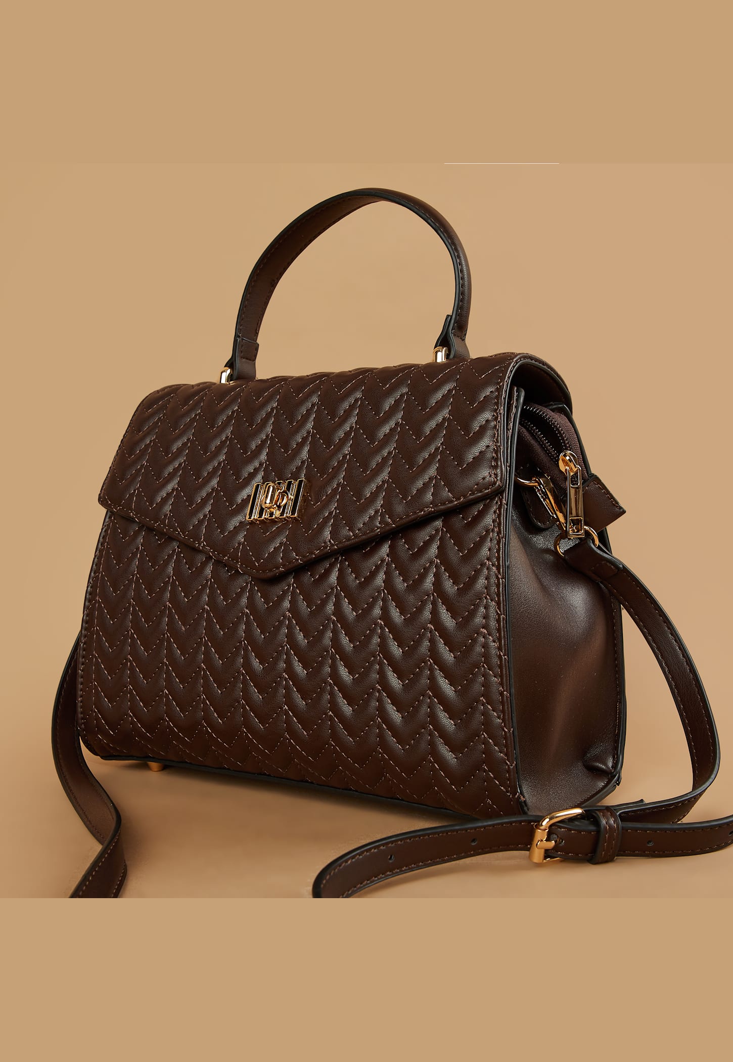 CODE Quilted Handheld Bag-picture-40