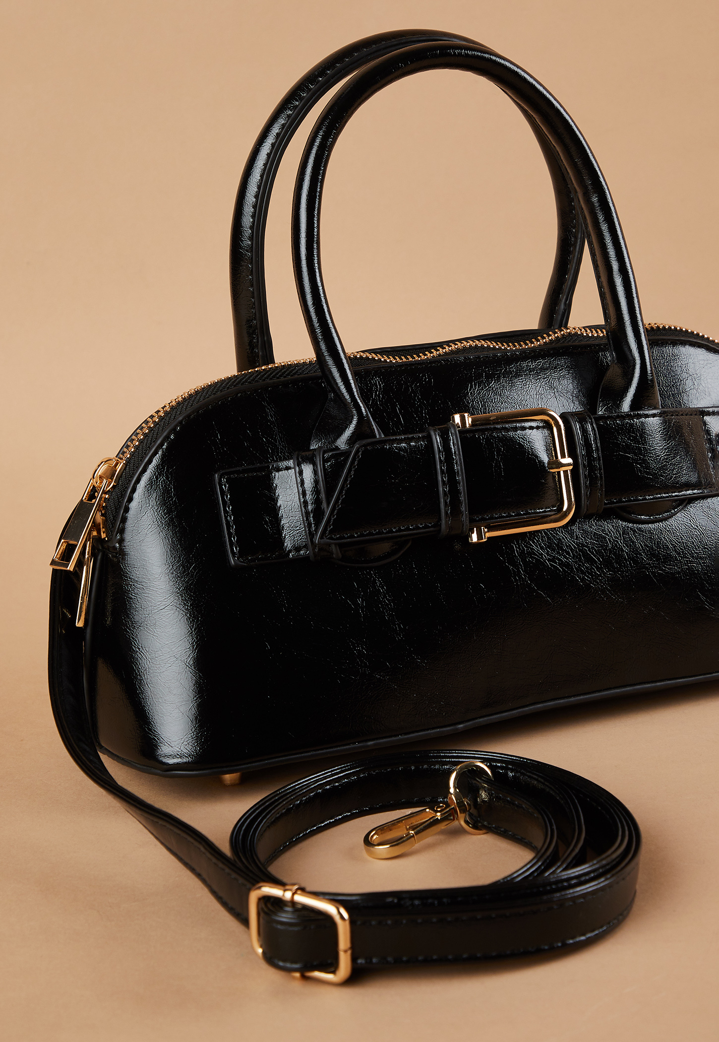 GINGER Buckle Detail Handheld Bag-picture-39