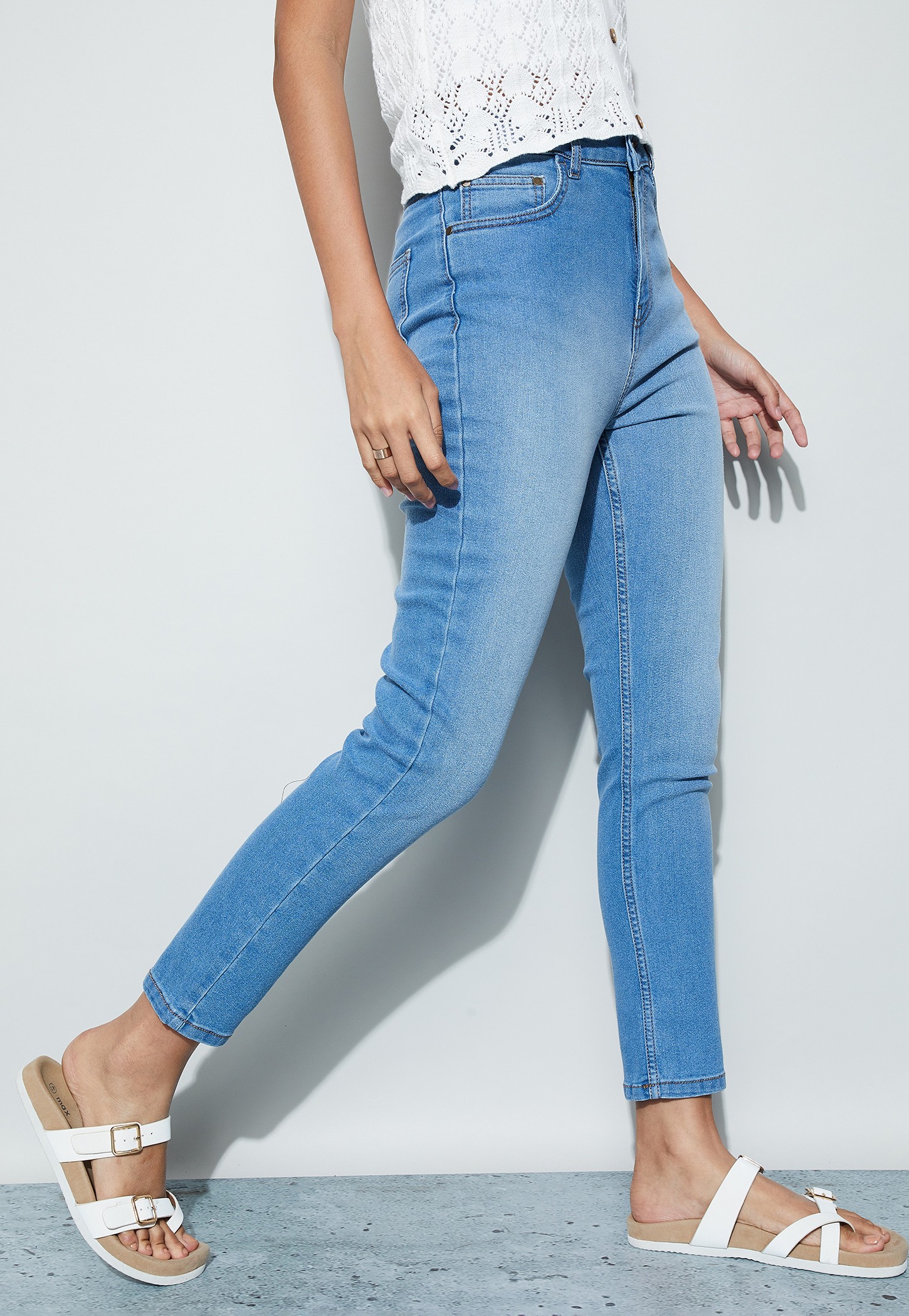 FAME FOREVER Washed Slim Fit Jeans-picture-38