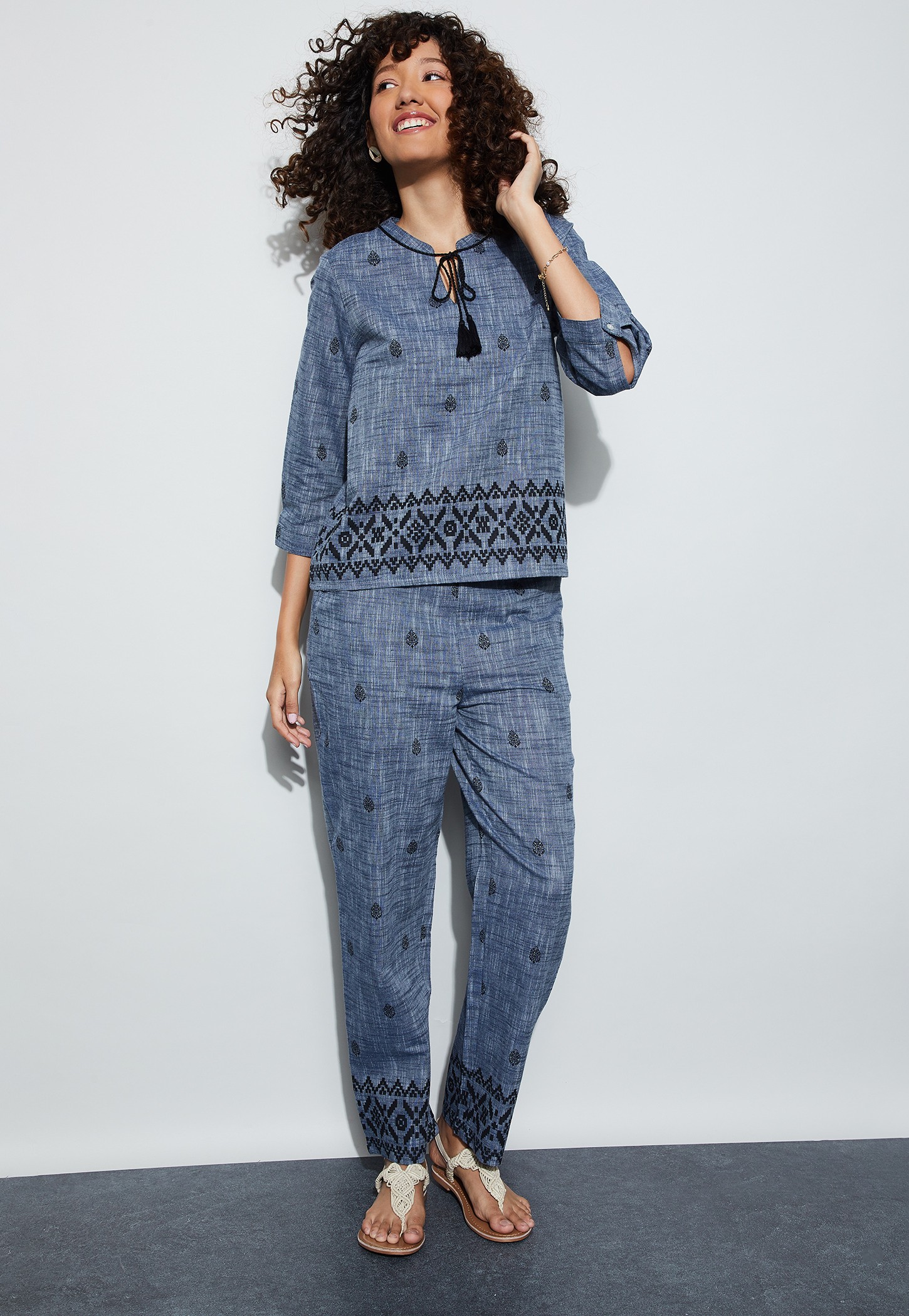FAME FOREVER Printed Tie-Up Neck Top-picture-43