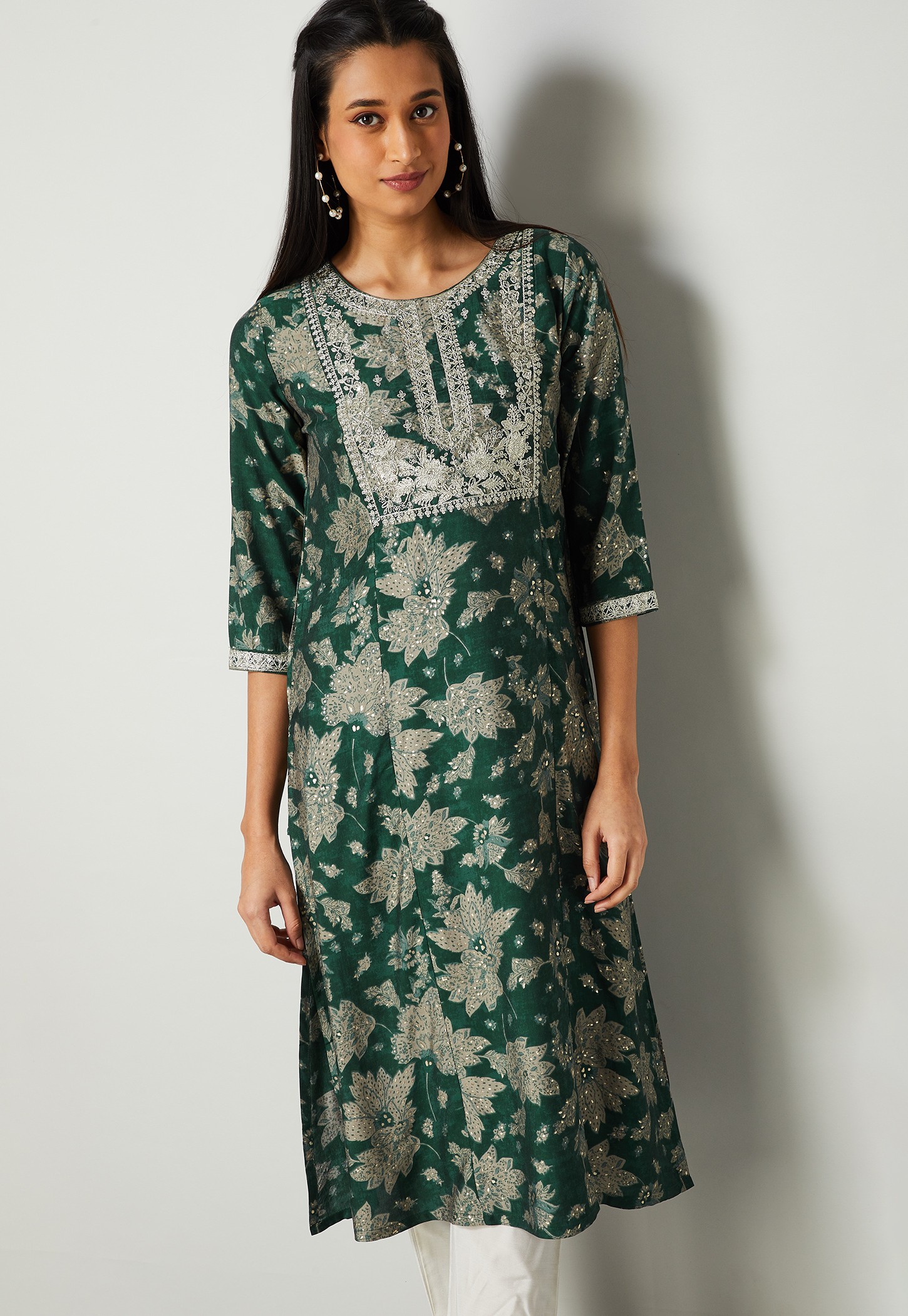 MELANGE Embroidered Straight Kurta-picture-11