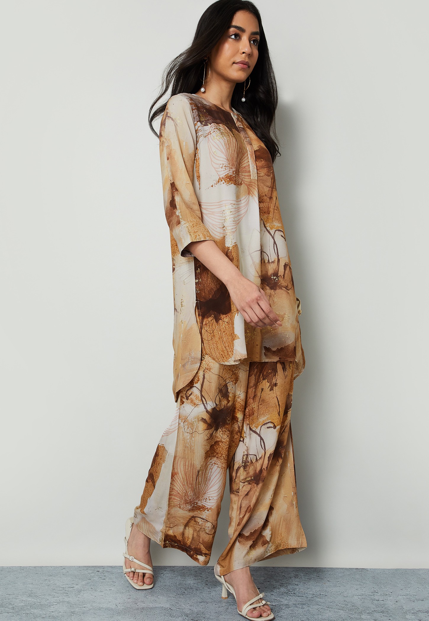 MELANGE Floral Print High-Low Hem Kurti Set-picture-34