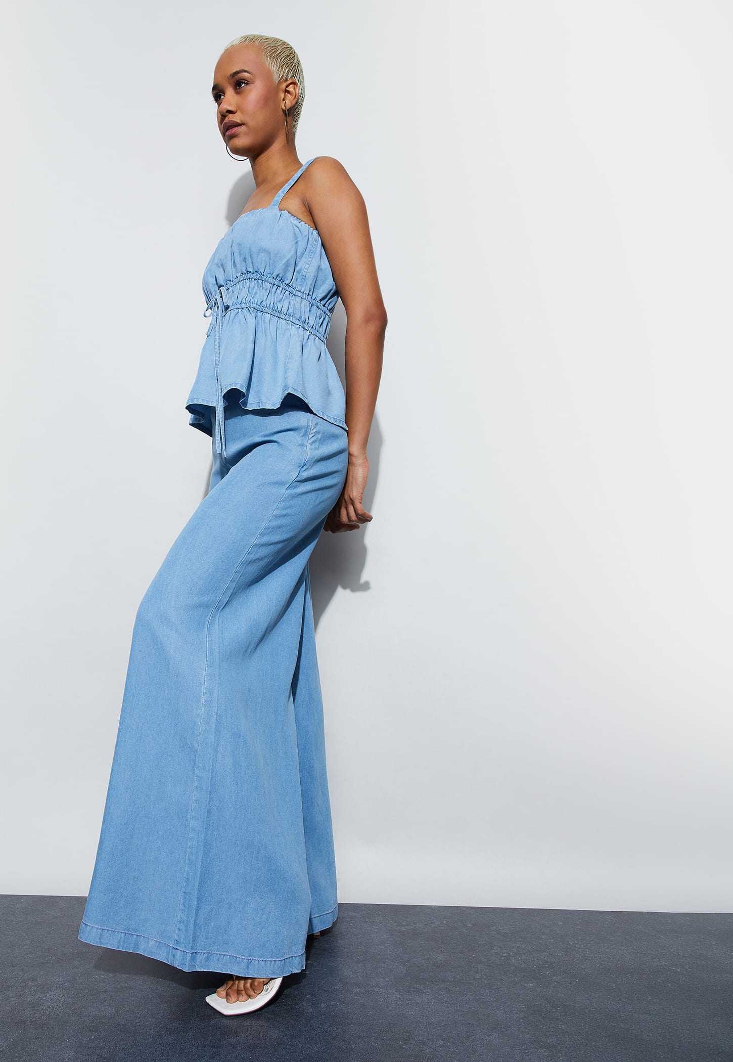 GINGER High-Rise Flared Trousers-picture-11