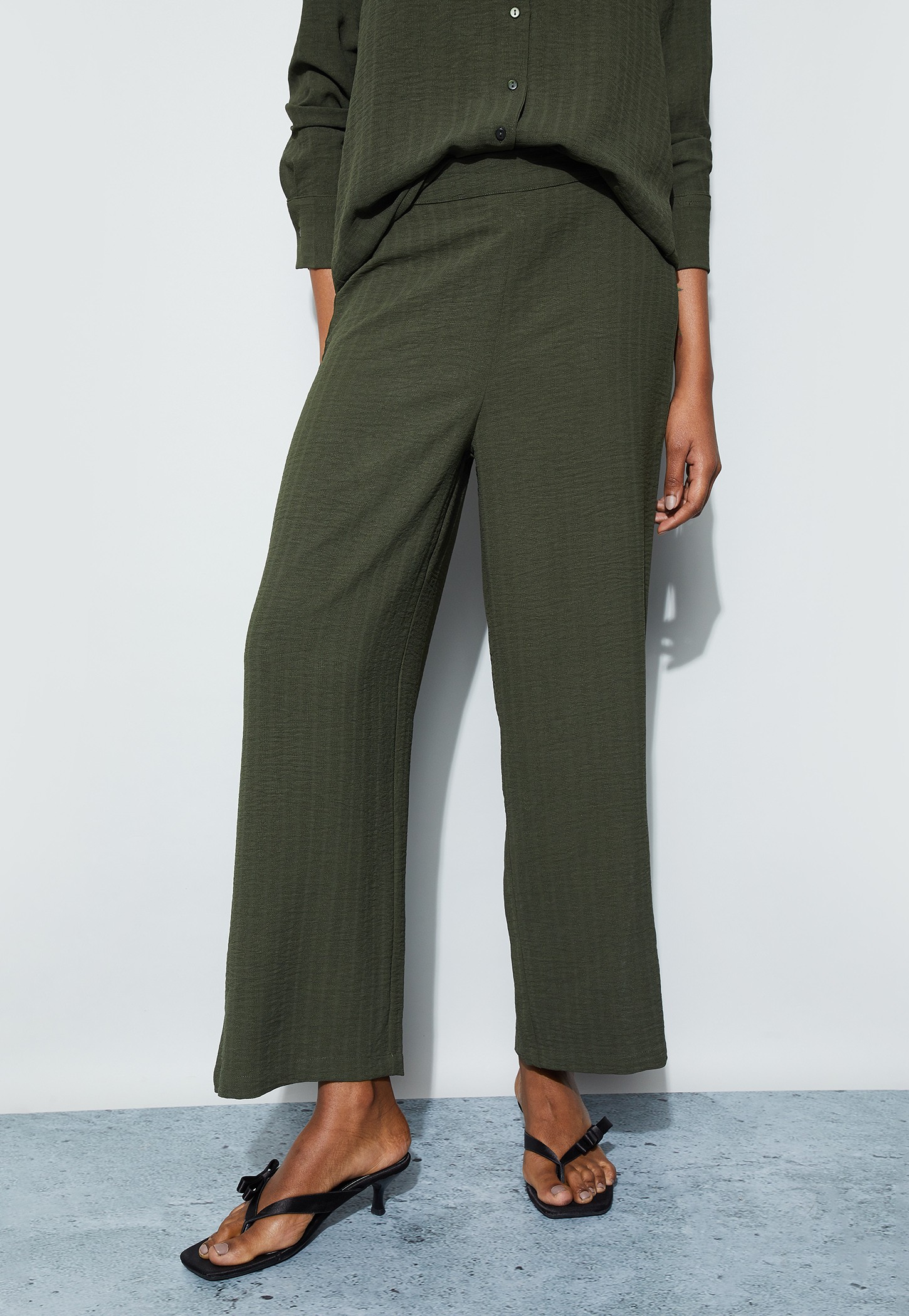 CODE Striped Flat Front Trousers-picture-32