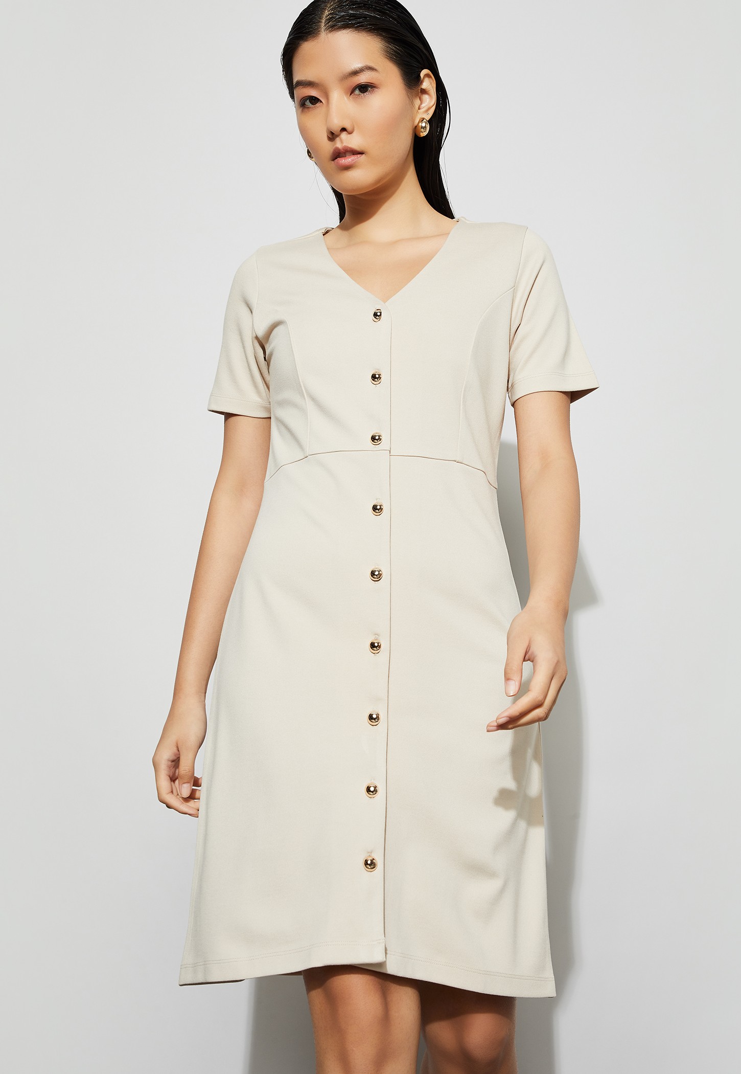 CODE CLASSIC Solid Button-Front Sheath Dress-picture-11