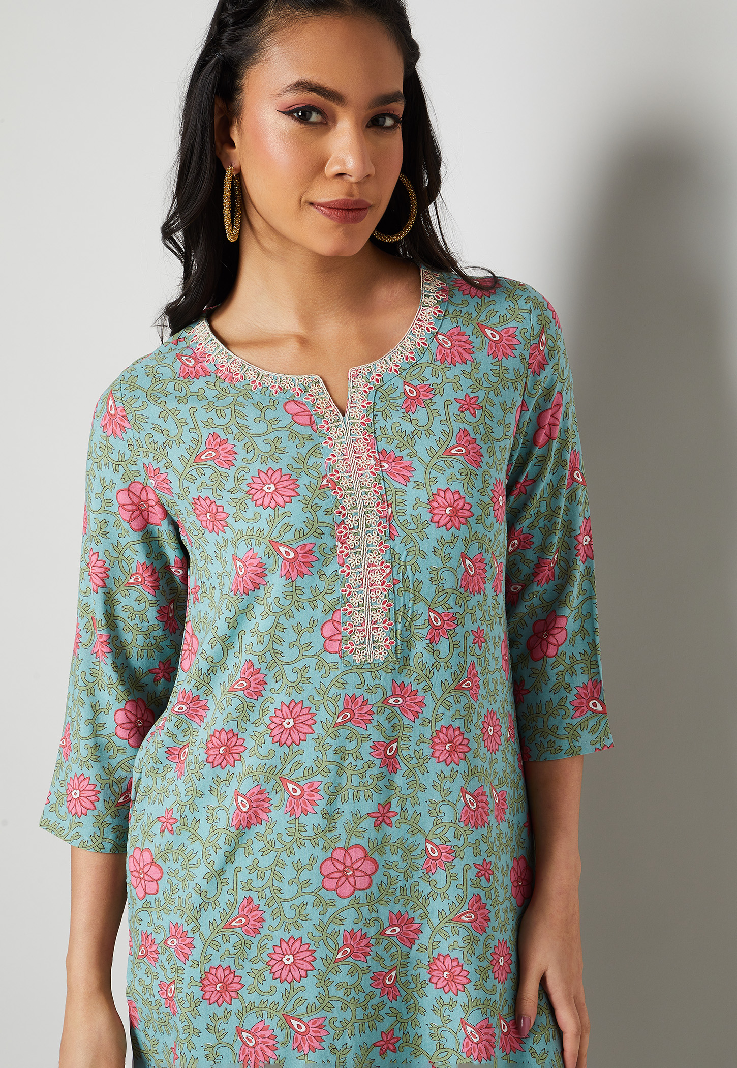 MELANGE Floral Print Notched Neck Straight Kurta-picture-42