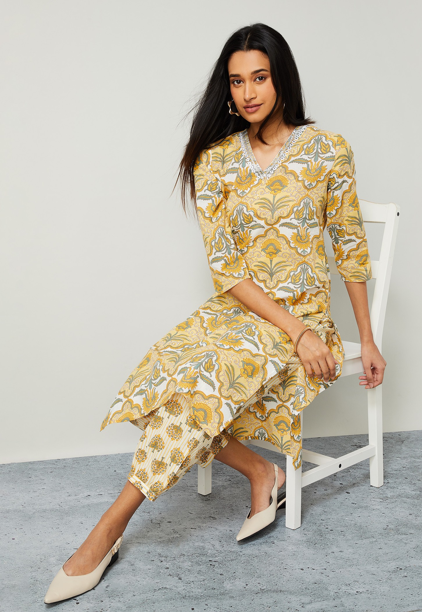 MELANGE Floral Print Straight Kurta Set-picture-44