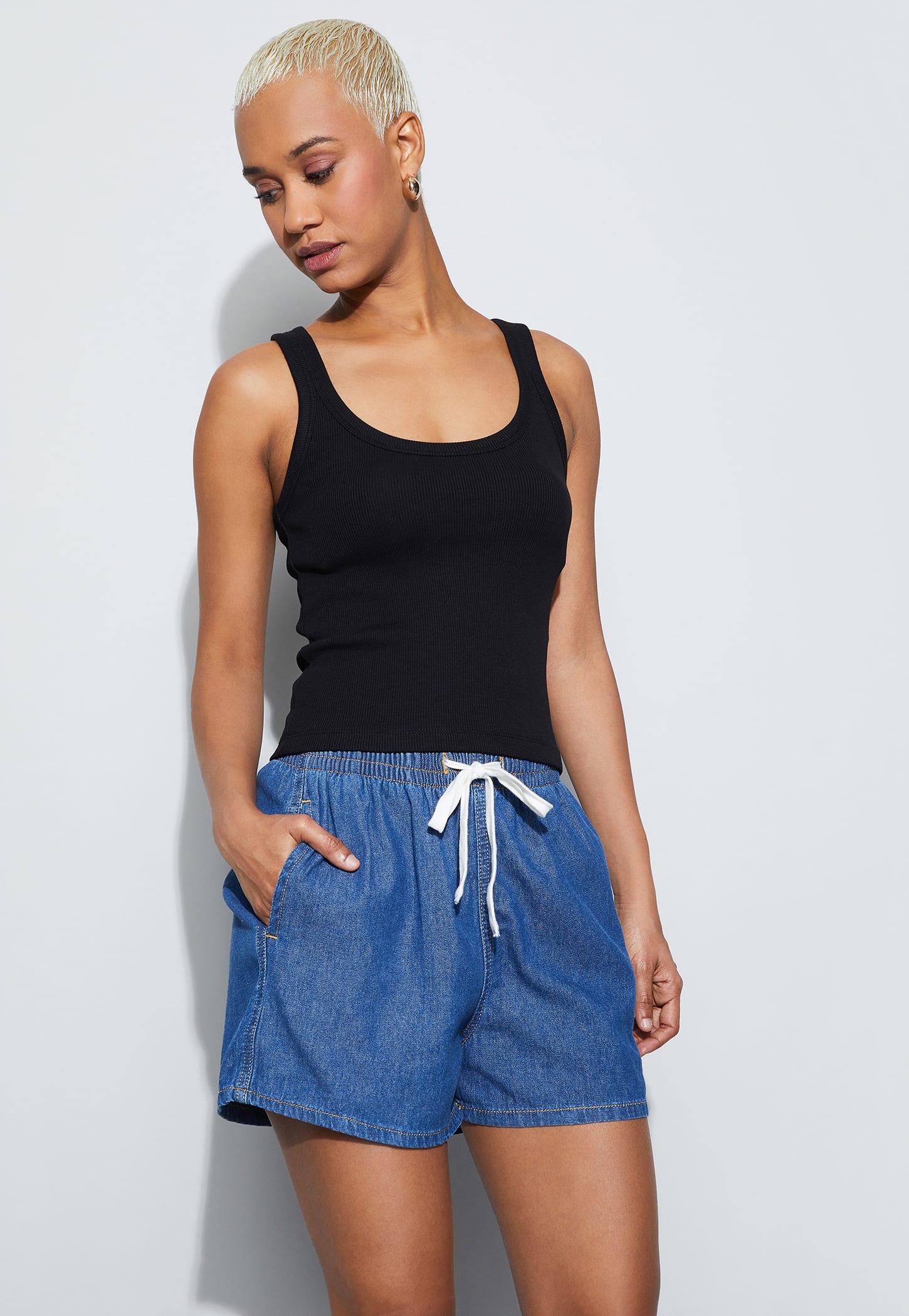 GINGER Solid Crop T-shirt-picture-49