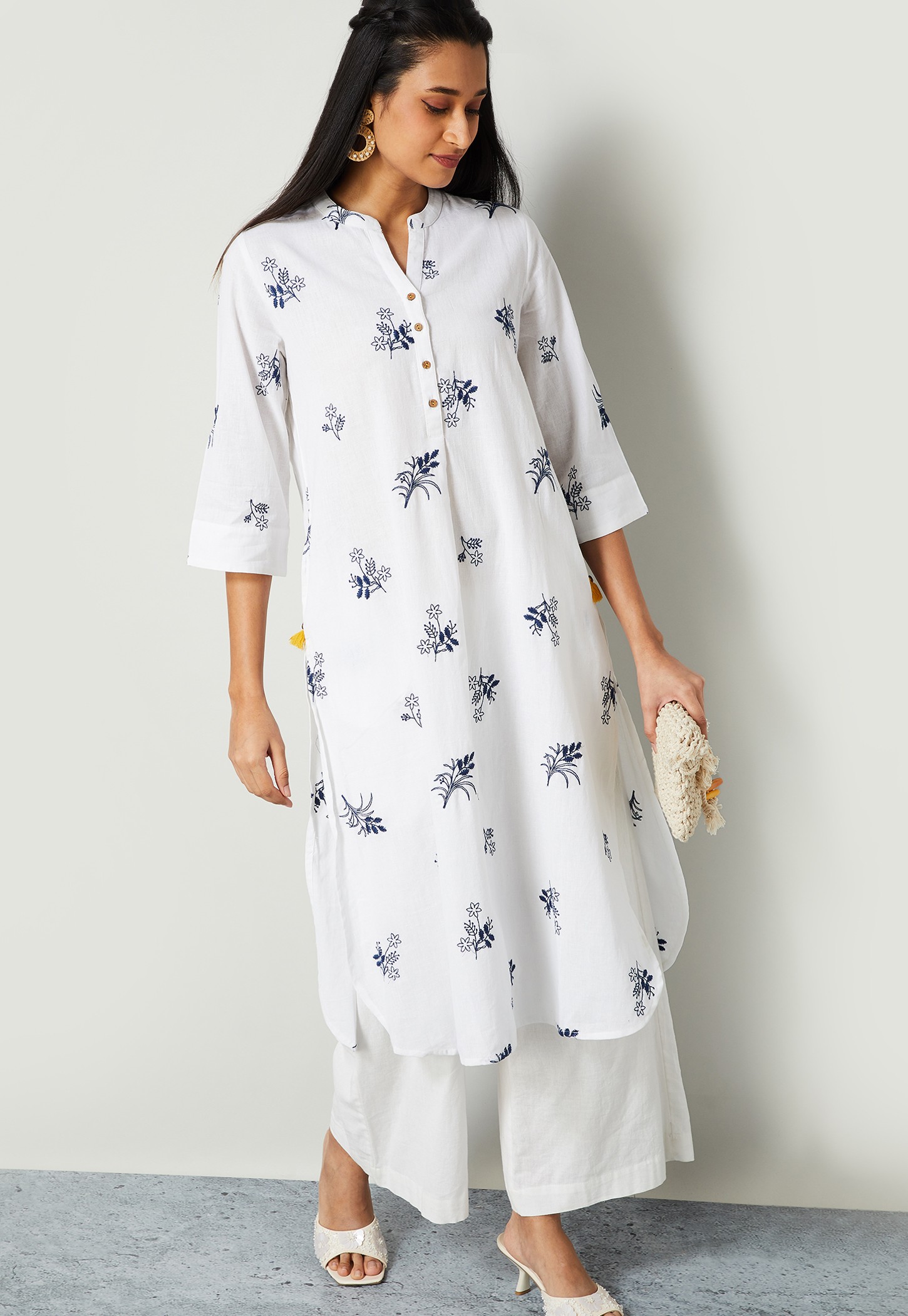 MELANGE Embroidered Straight Kurta-picture-27